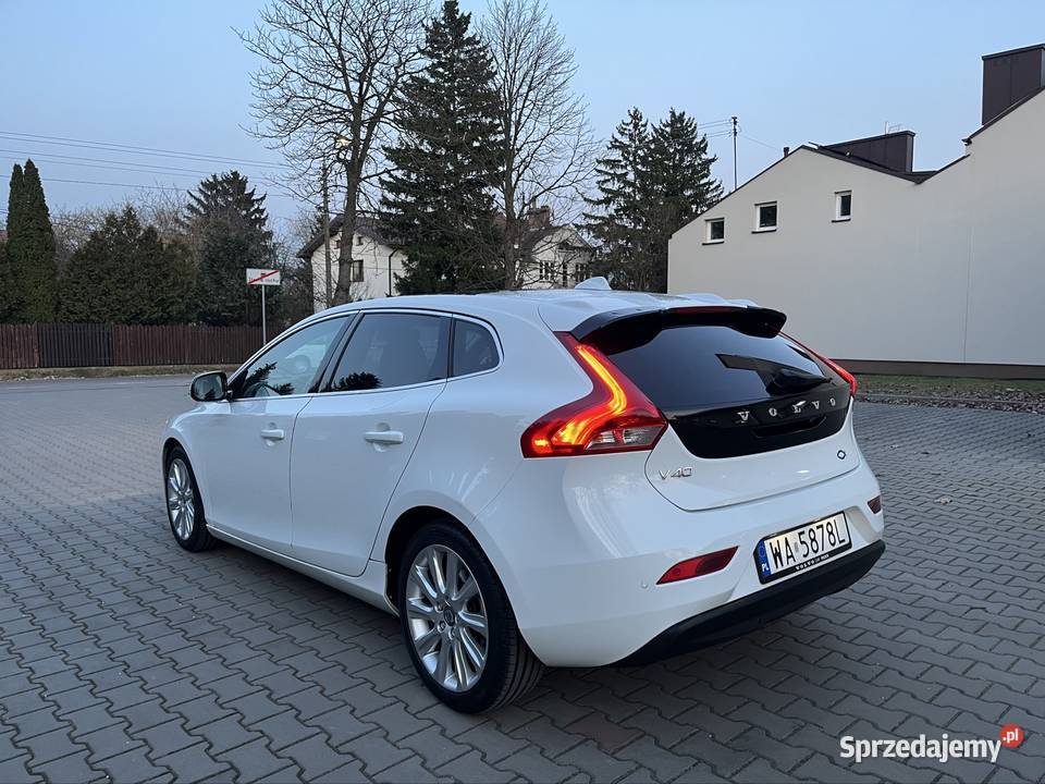 Volvo v40 16 d2 Momentum Możliwa zamiana na BMW możliwa zamiana Warszawa