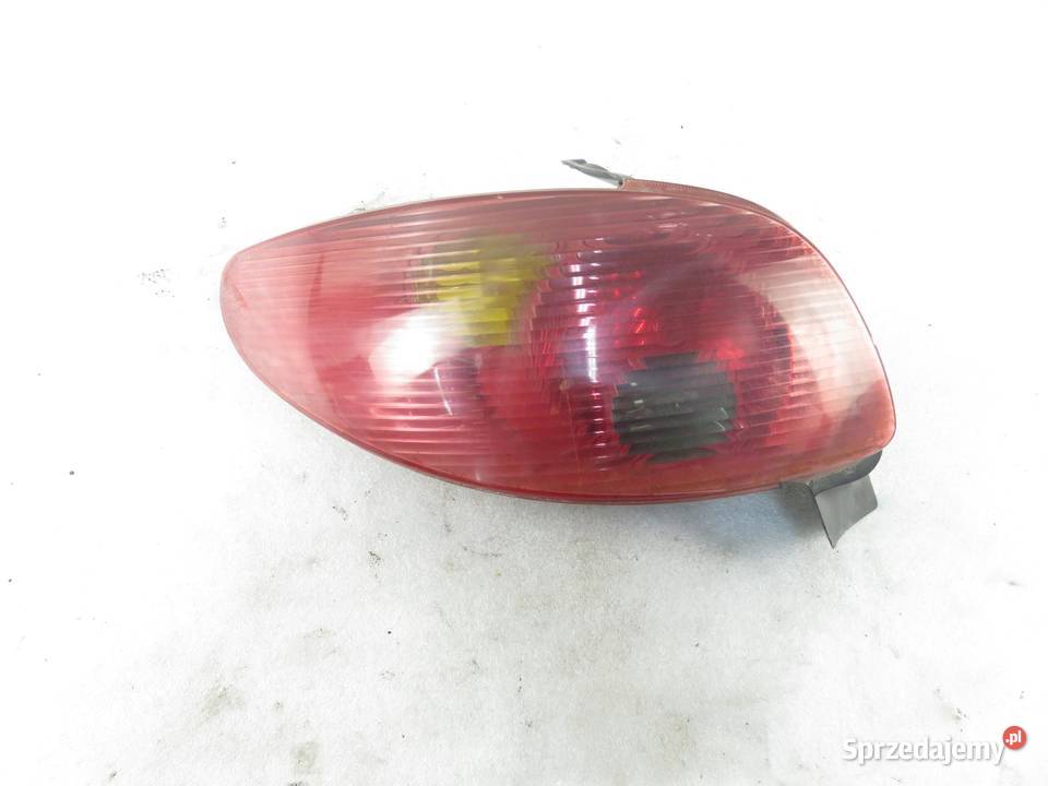 LAMPA LEWA TYLNA PEUGEOT 206 osobowe
