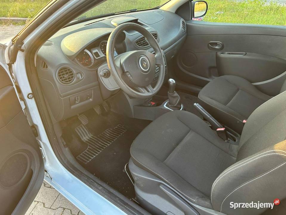 Renault Clio 15 DCI VAN VAT 23 Rok produkcji 2013 Kielce