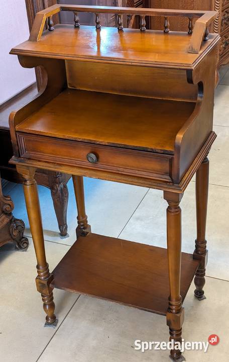 Konsolka orzechsklep Dąbrowa Górnicza Antyki, Sztuka, Kolekcje