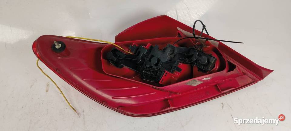 LAMPA PRAWA TYŁ PEUGEOT 307 Lipno