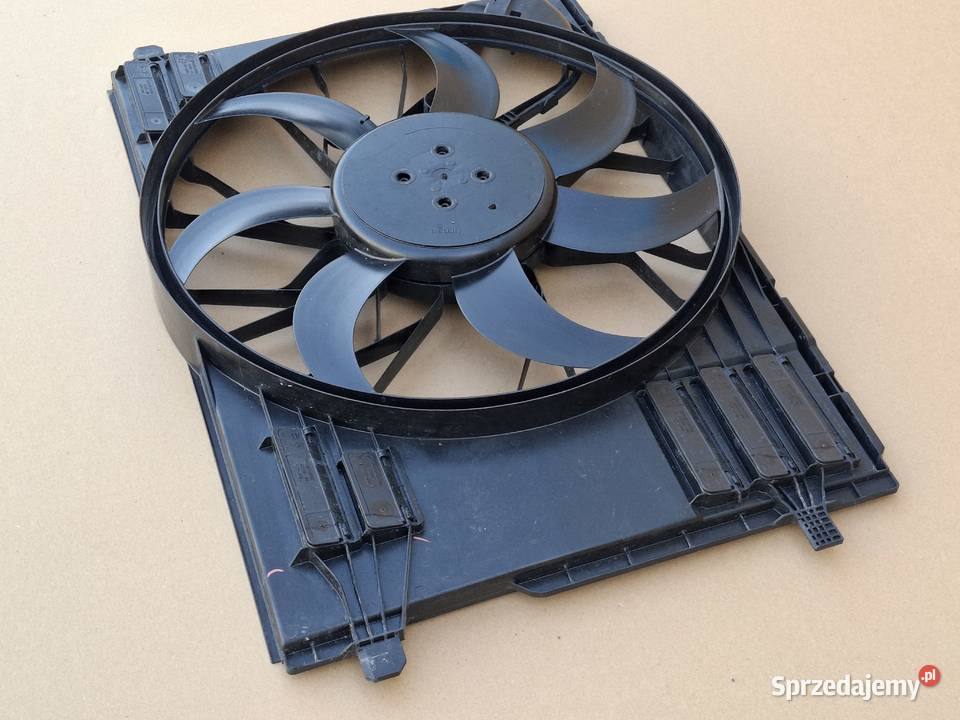 MERCEDES W247 W118 W177 X247 WENTYLATOR Bieleń