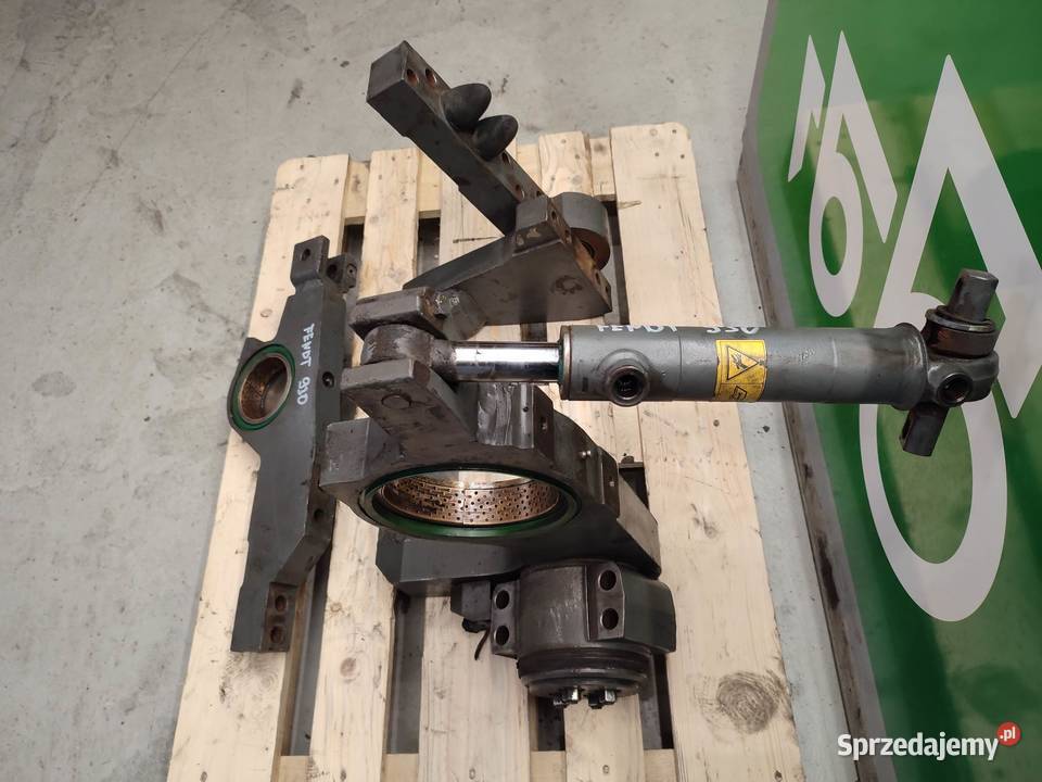 Wspornik mostu Fendt 930 Wilkowo