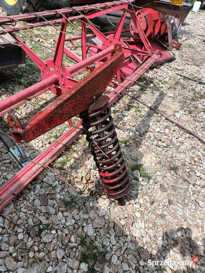 Siłownik hydrauliczny heder Massey Ferguson nieuszkodzony Części zamienne świętokrzyskie Bukowie