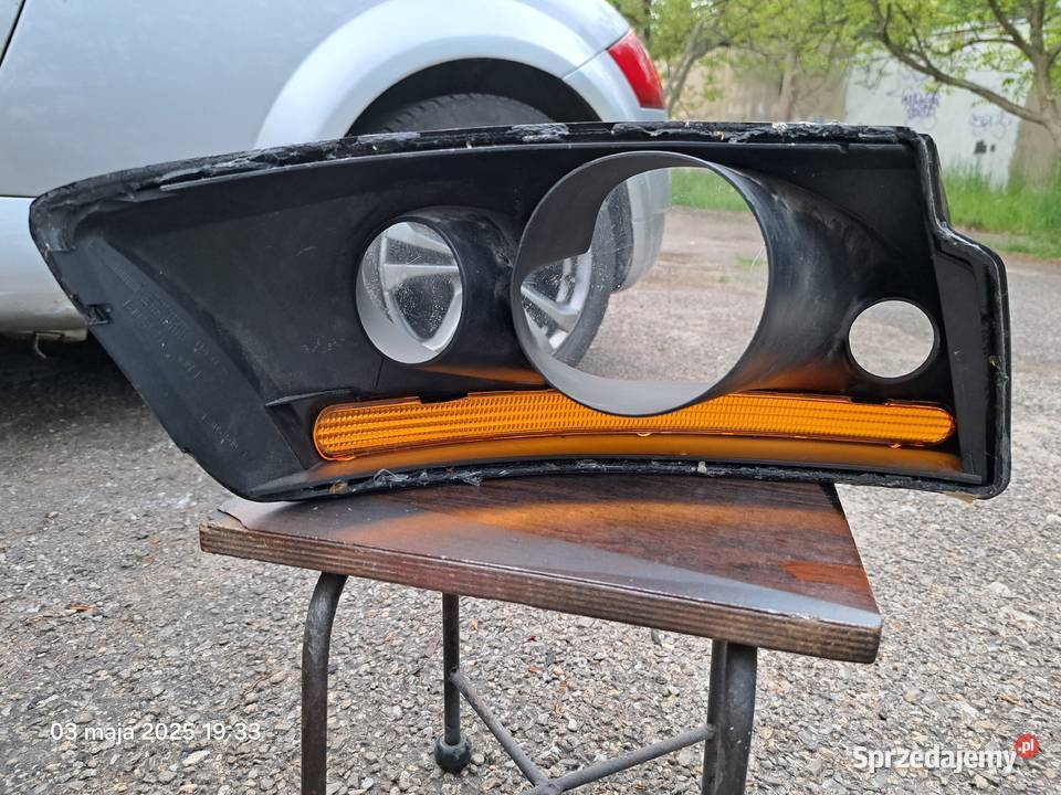 Szybafront klosz lewego reflektora przedniego L