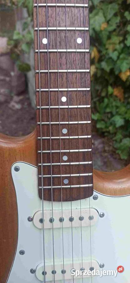 Gitara elektryczna stratocaster lutnicza Gitary i akcesoria Tuszyn sprzedam