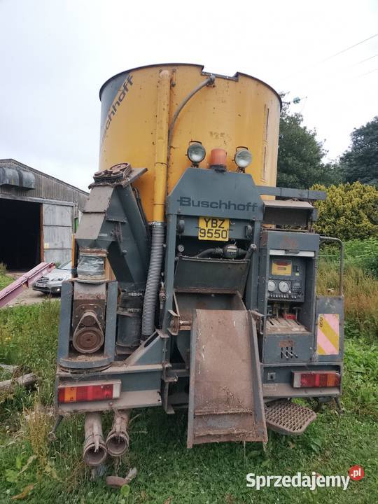 Buschoff AFM 998 mobilna mieszalnia pasz