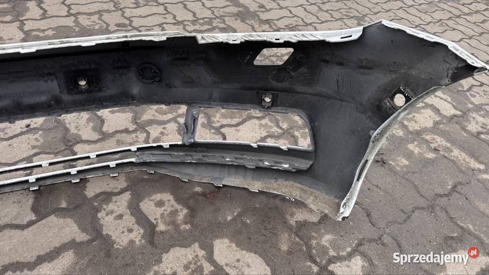 Volkswagen Touran 2 zderzak przód OE Rok produkcji 2020 Halinów sprzedam