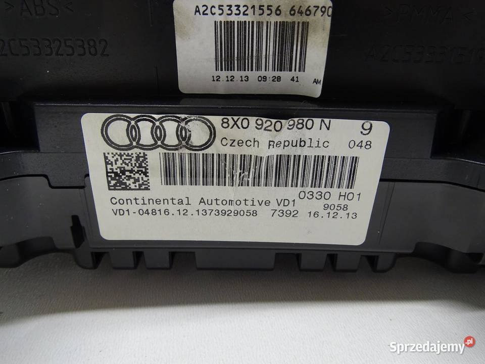 LICZNIK ZEGARY ZEGAR 8X0920980N 20 TDI AUDI A1 osobowe