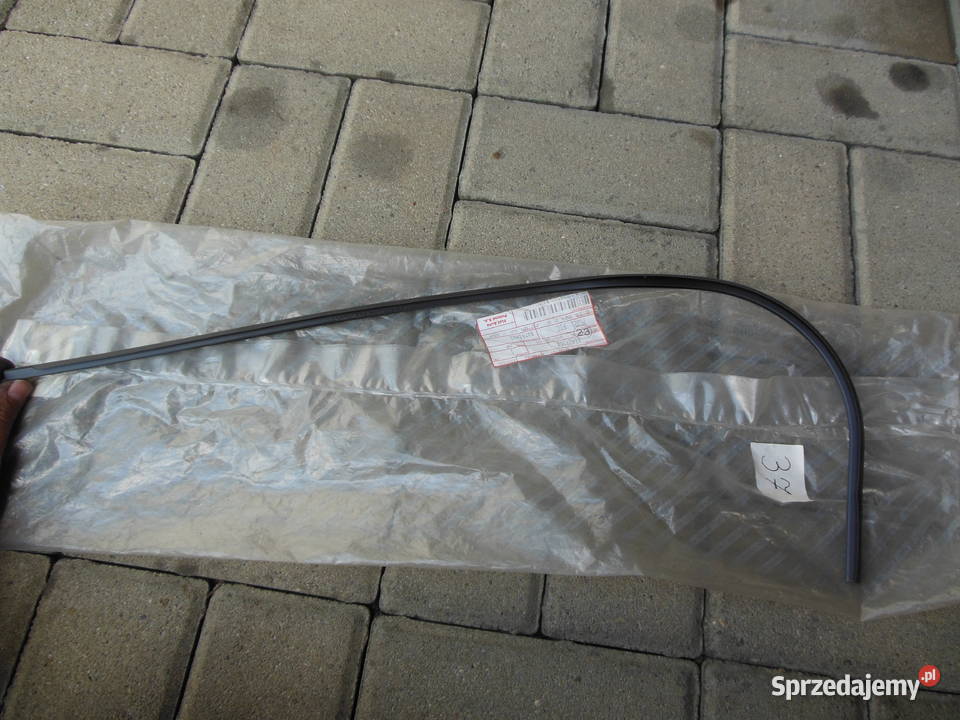 Uszczelka szyby klapy lewy tył Fiat Brava Kozy sprzedam