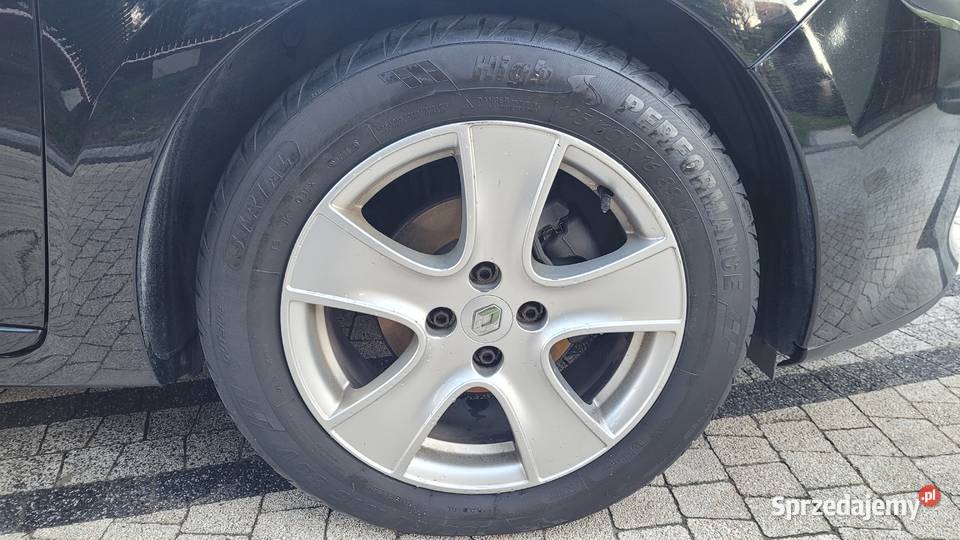 Renault Clio IV Kombi 2015 r 90KM mazowieckie Tłuszcz