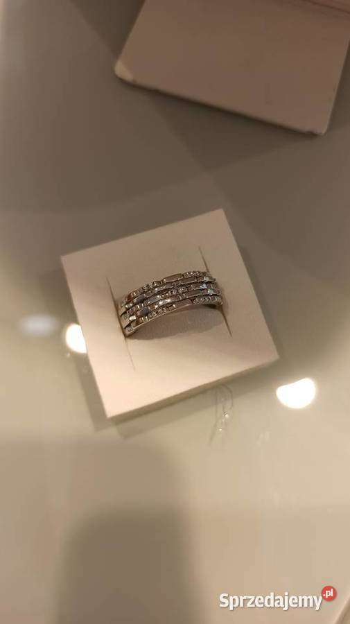 Srebrny pierścionek UNIWERSALNY obrączki z Warszawa