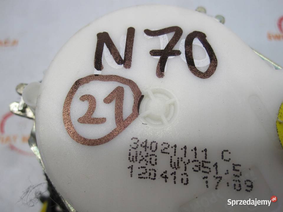 VOLKSWAGEN TIGUAN I 10r pas bezpieczeństwa prawy Kielce sprzedam