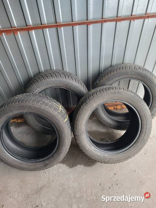 Opony zimowe Dunlop 225x55R17 4 Olszyny