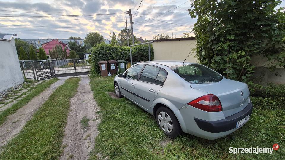 Renault Megane II 19 dCi 120 2004 uszkodzone