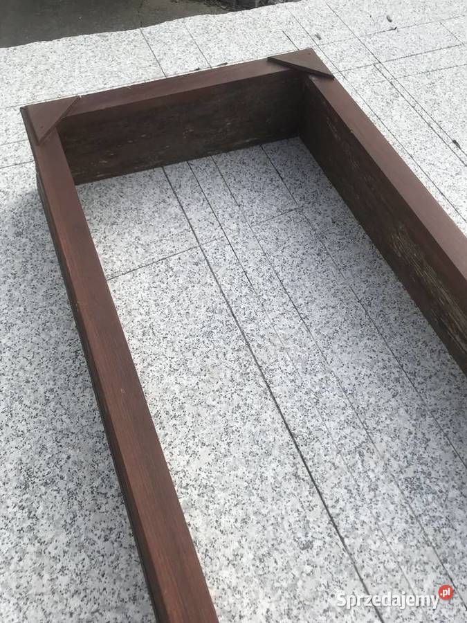 Oryginalna obudowa grobu obramowanie tymczasowa Pozostałe Wrocław