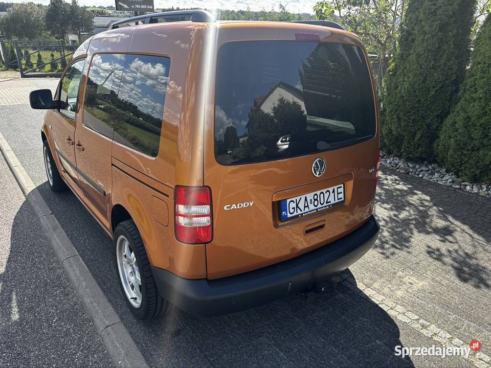 VW Caddy 16 tdi DSG Sierakowice