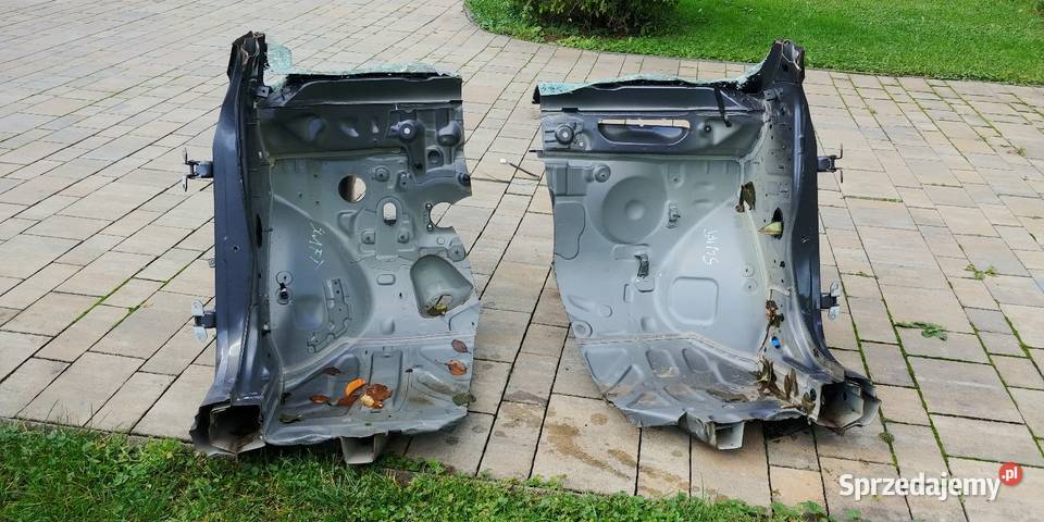 Suzuki Swift mk8 ćwiartka przód Radziechowy