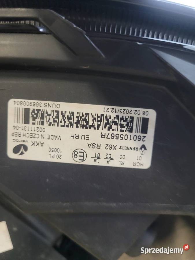 Lampa Reflektor prawa 260105567R Master IV 2019