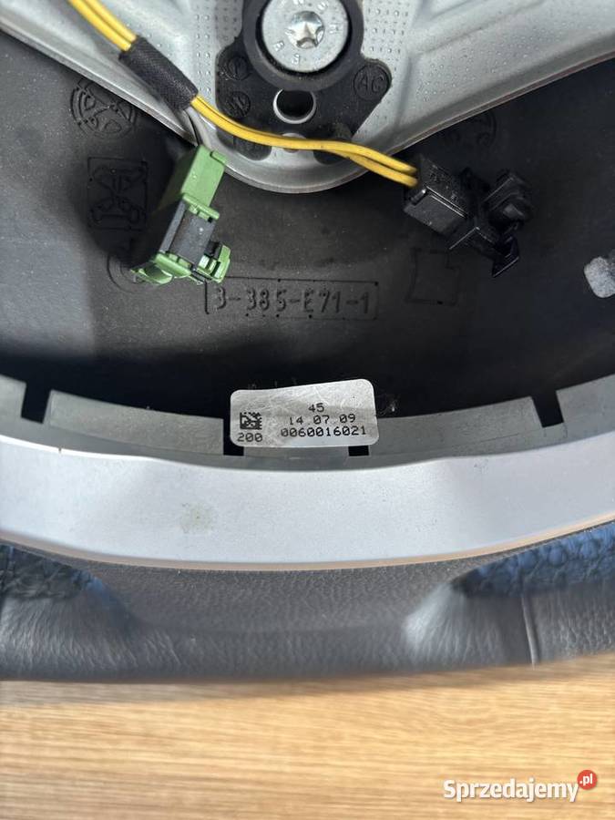 Kierownica BMW X5 X6 E70 E71 osobowe małopolskie Krzywaczka sprzedam