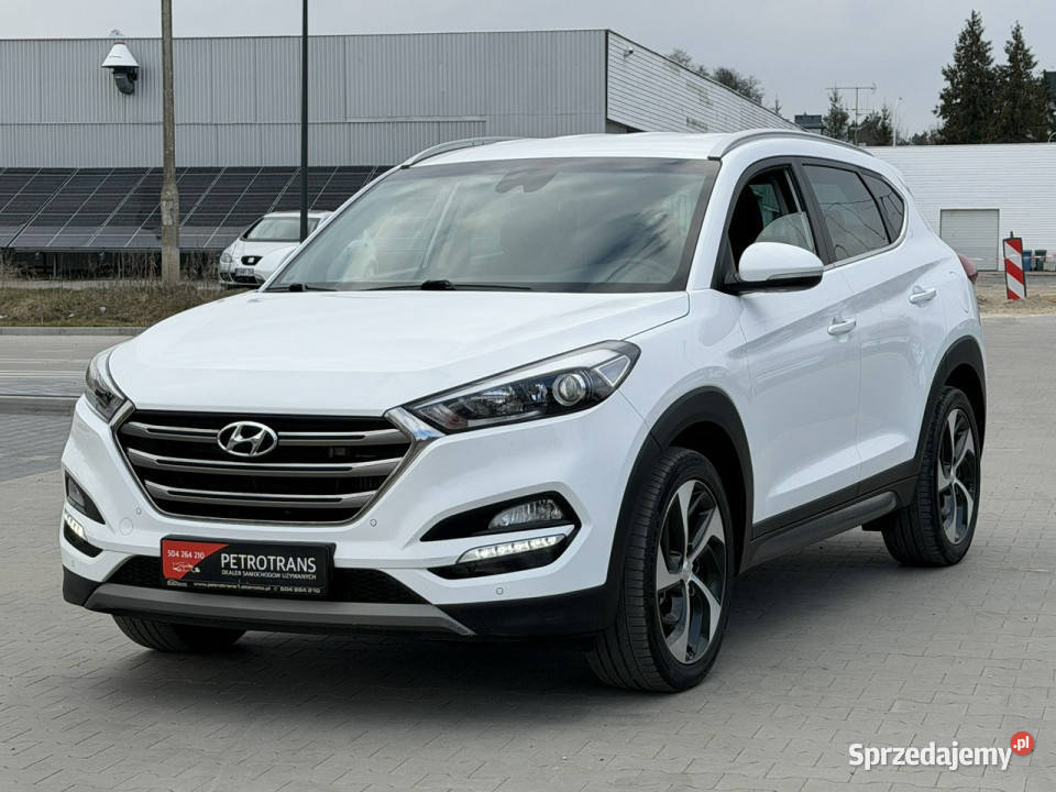 Hyundai Tucson 17 CRDI 141 LED AUTOMAT Nawigacja Mrągowo