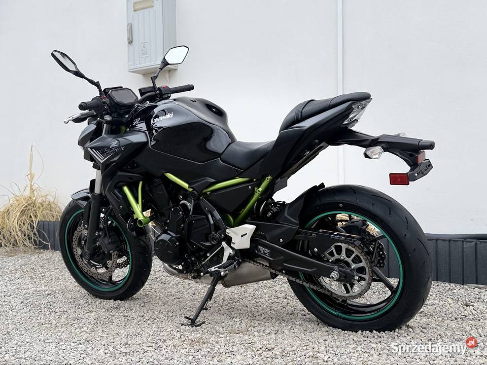 Kawasaki Z650AA22020 6000 przebiegu łańcuch Kawasaki Lubanie