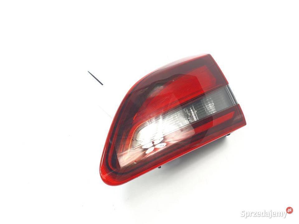 LAMPA W KLAPE PRAWA OPEL ASTRA J 25870194 kujawsko-pomorskie Lipno