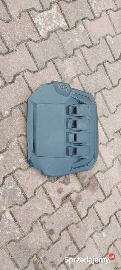Osłona pokrywa silnika Skoda superb 06K103925 Szczecin sprzedam