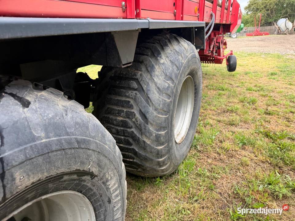 Przyczepa samozbierąjca Pottinger Jumbo 8000 Przyczepy rolnicze Nowa Ruda