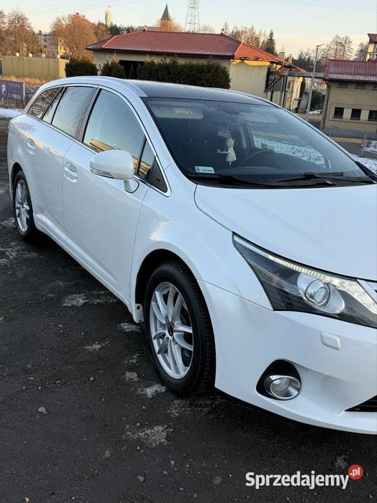 Sprzedam toyote Avensis gniazdo USB Avensis Jastrzębie-Zdrój