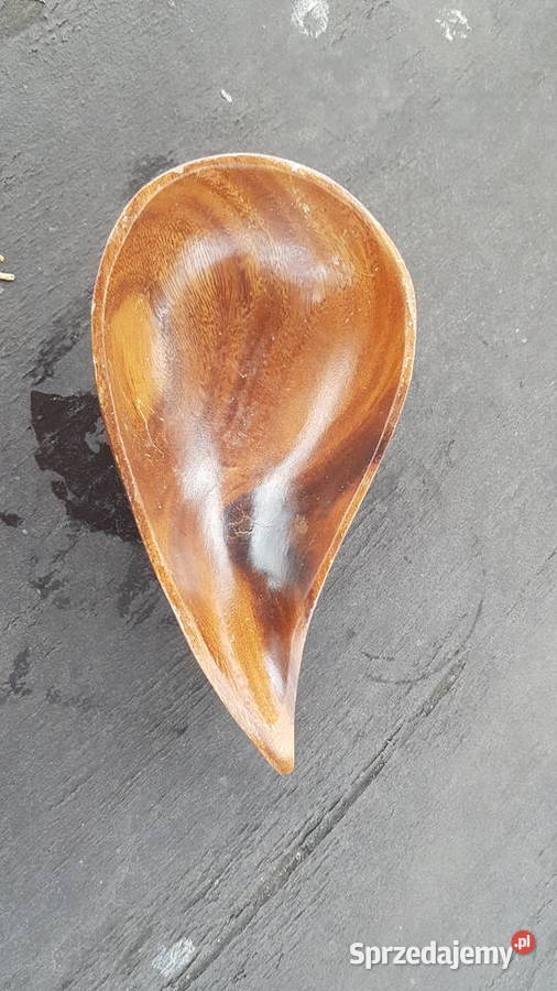 Drewniana miska o ciekawym kształcie Myszków