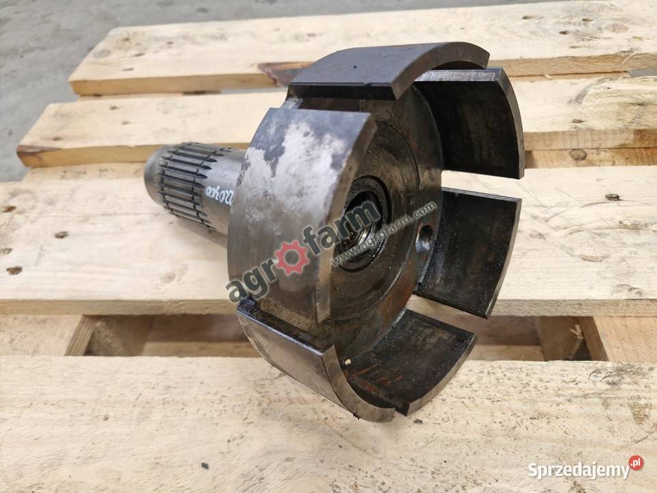 Wałek sprzęgłowy Fendt 307 308 309 310 Skrzynia biegów Byków sprzedam