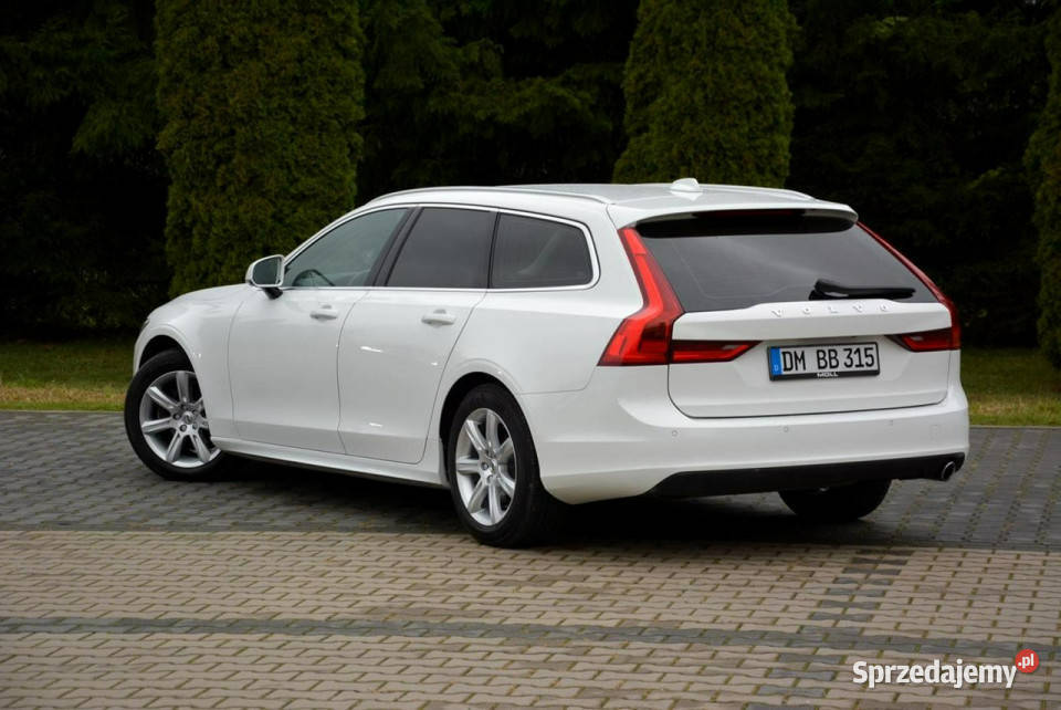 Volvo V90 20D3150 Radar ACC HarmanKardon Navi światła do jazdy dziennej