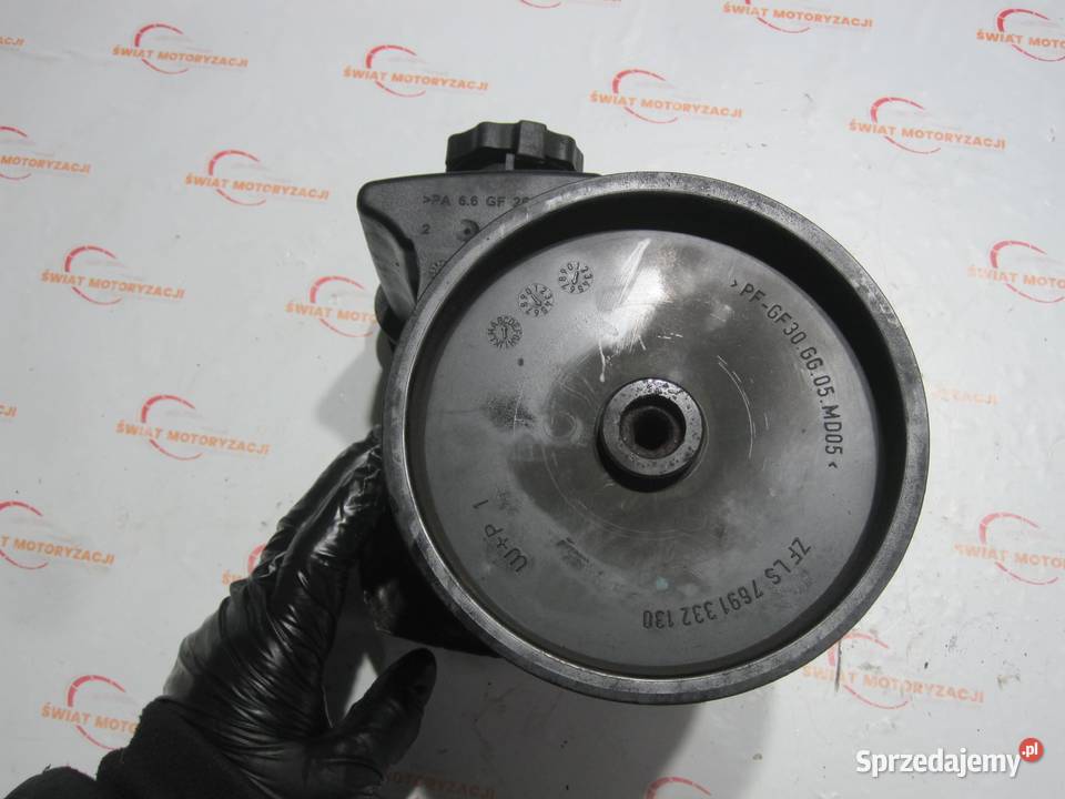 MERCEDES KLASA C W204 271950 184 18B pompa Kielce sprzedam