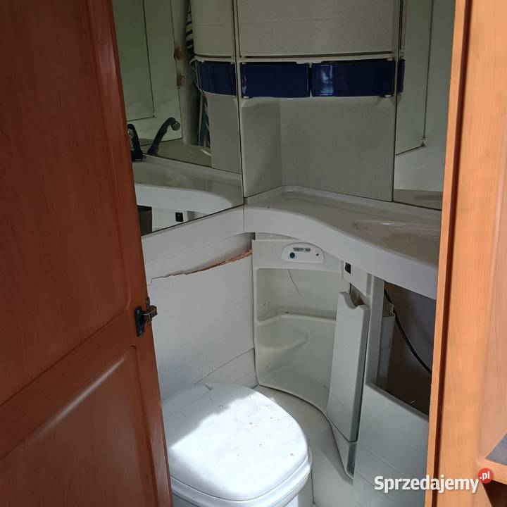 Przyczepa kempingowa Hymer Eriba Rok produkcji 2002 Psary
