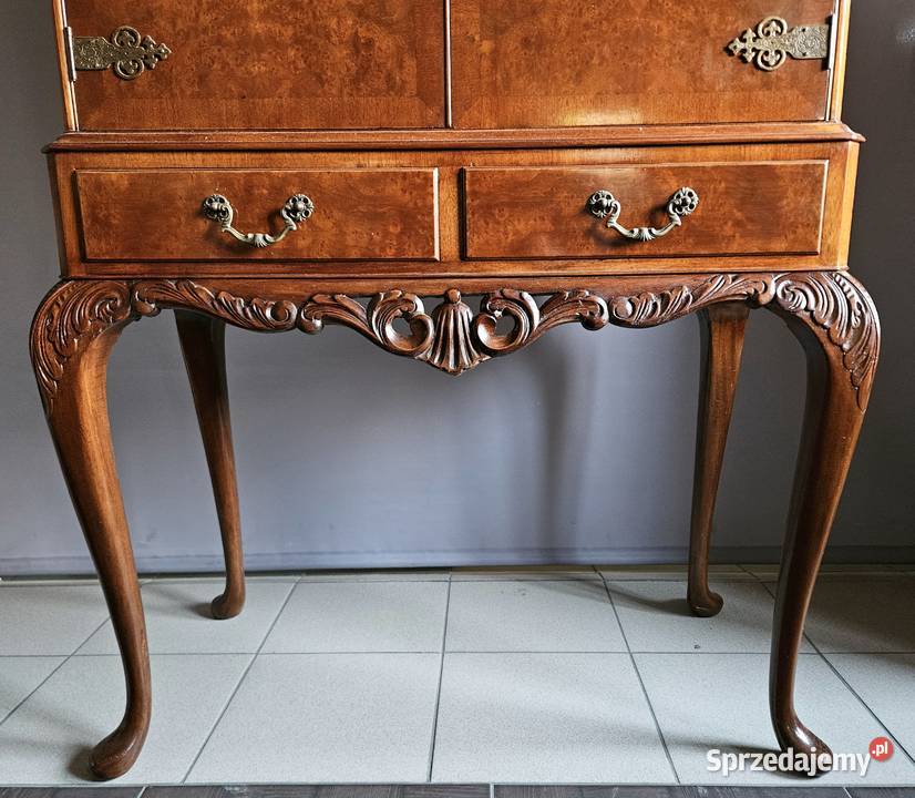 Barek w stylu chippendale Szczecin