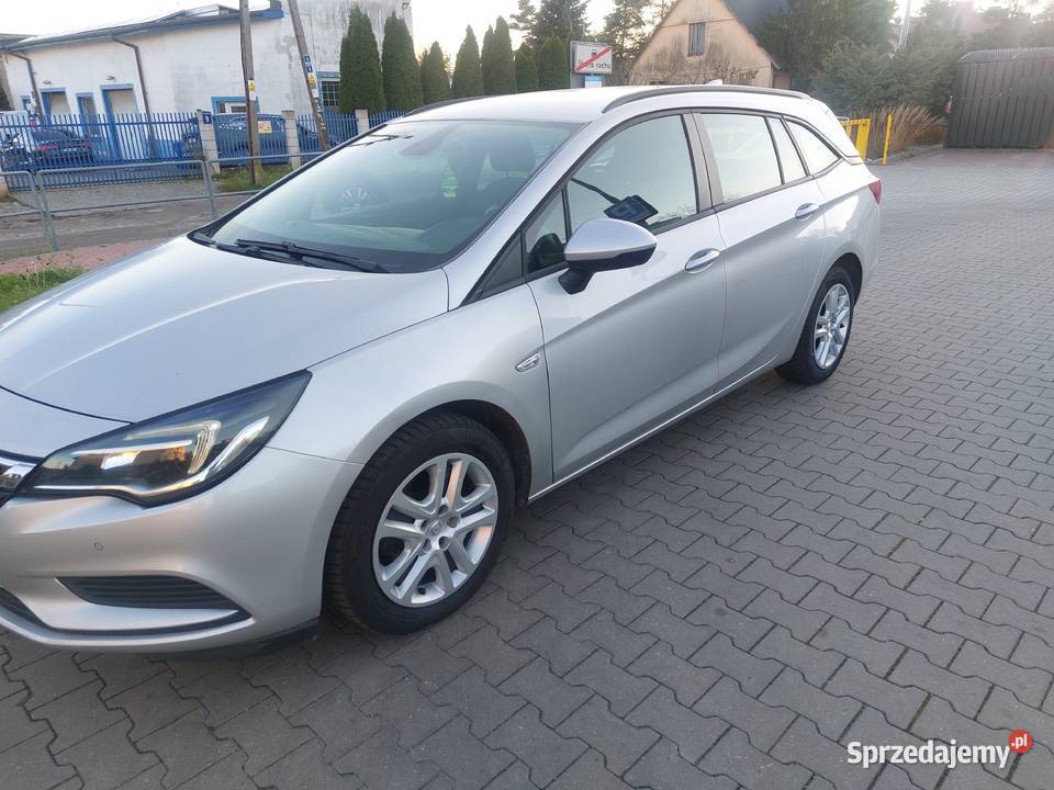 Opel Astra K 2017r Skarżysko-Kamienna