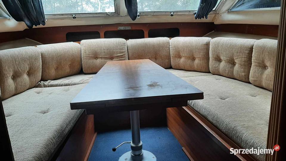 jacht motorowy windy 27 cabin cruiser Serock sprzedam