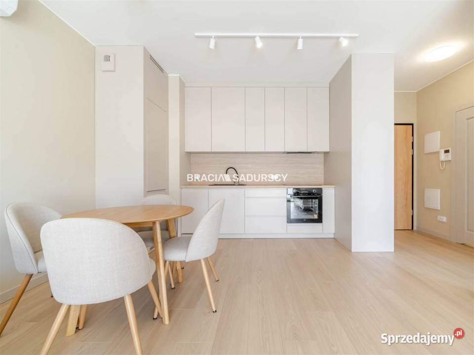 Mieszkanie Kraków Cieszyńska 4321m2 apartamentowiec sprzedam