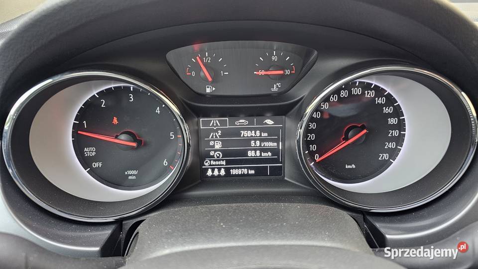 Opel Astra 16CDTI 110 2017 zNiemiec Nowy Rozrząd elektryczne lusterka Zarszyn sprzedam