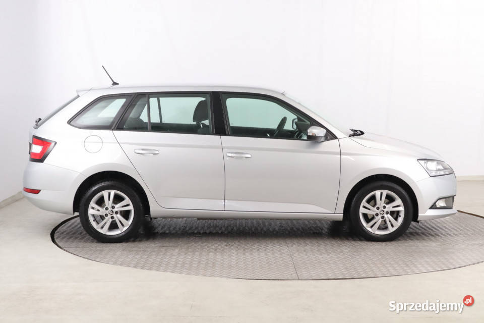 Skoda Fabia 10 TSI Fabia Zabrze