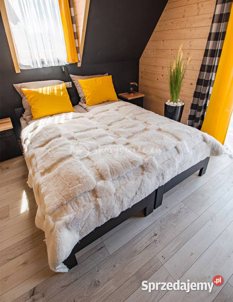 Narzuta z owczej skóry biała kwadraty 160x200 Rozmiar 160x200 Szaflary sprzedam