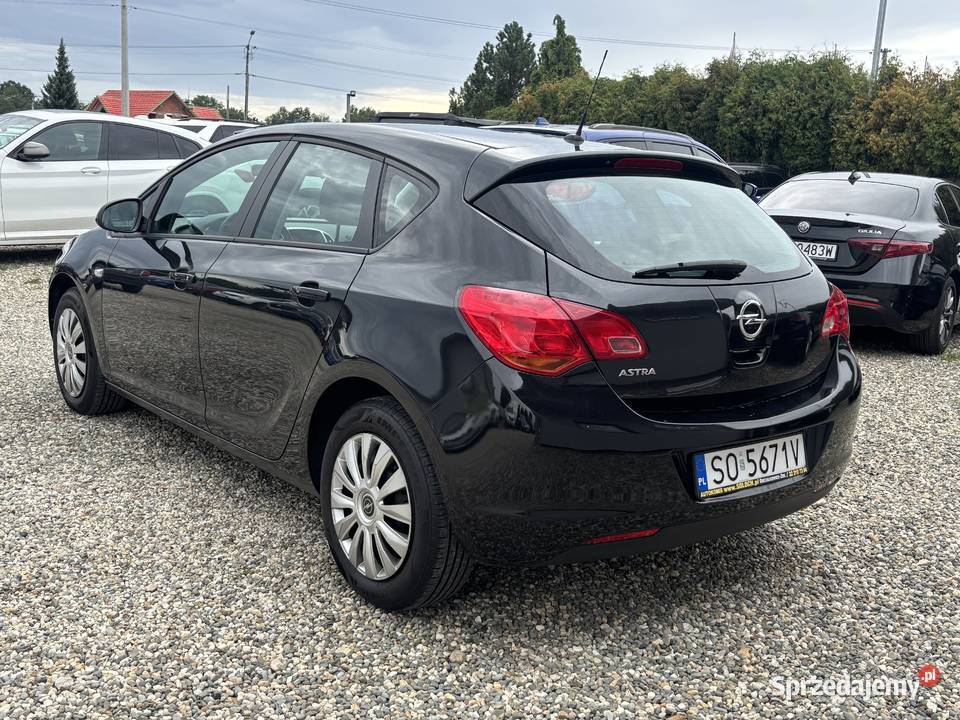 Opel Astra 2012 GWARANCJA śląskie Paniówki