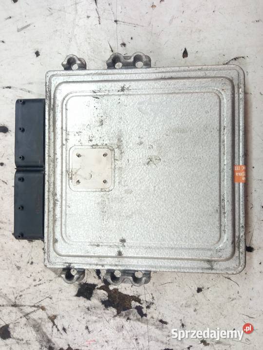 STEROWNIK SILNIKA 391992U000 16 CRDI 115 Hyundai osobowe świętokrzyskie