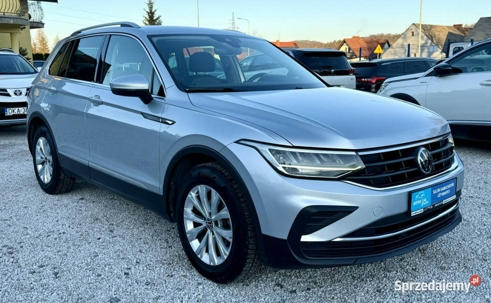 Volkswagen Tiguan LiftNaviACCLEDBlisGwarancja II elektryczne lusterka