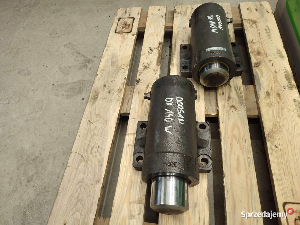 Stabilizator przedniej osi DOOSAN DX 140 W Pozostałe wielkopolskie Wilkowo