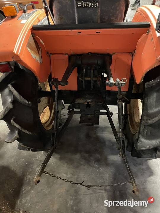 Mini Traktor Hinomoto E2304 23 Napęd 4x4 Gościszów