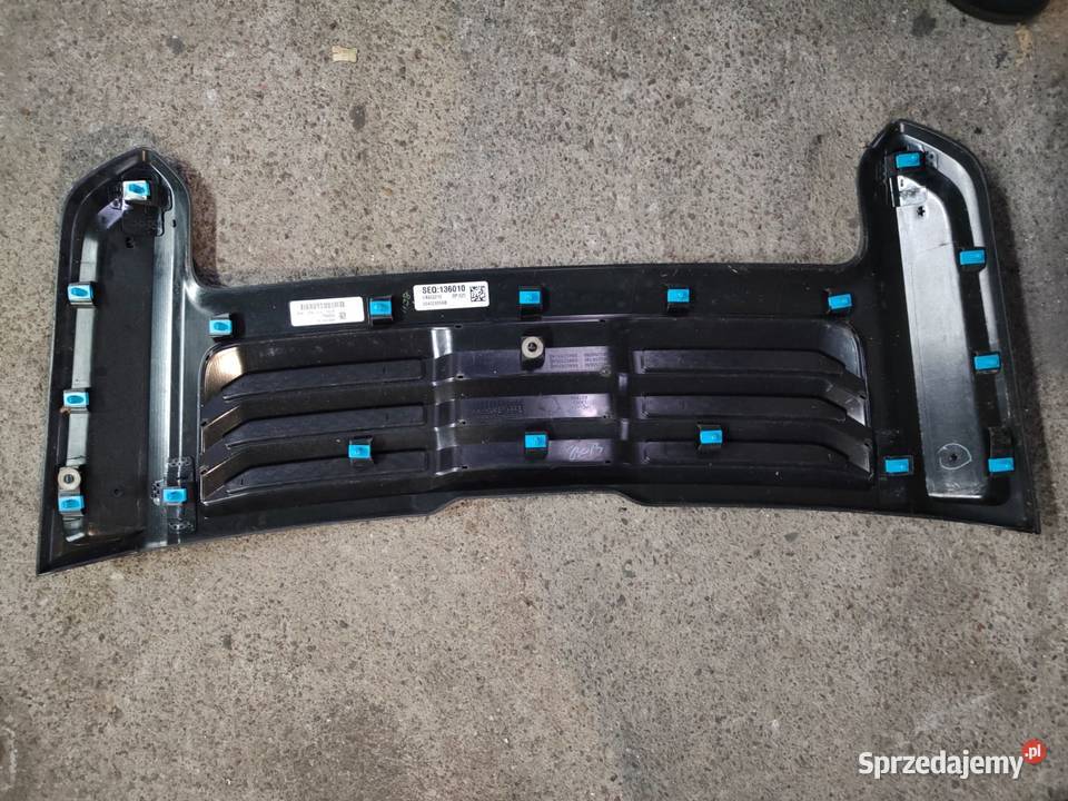 Nakładka na grill wlot RAM 1500 Zielęcice sprzedam