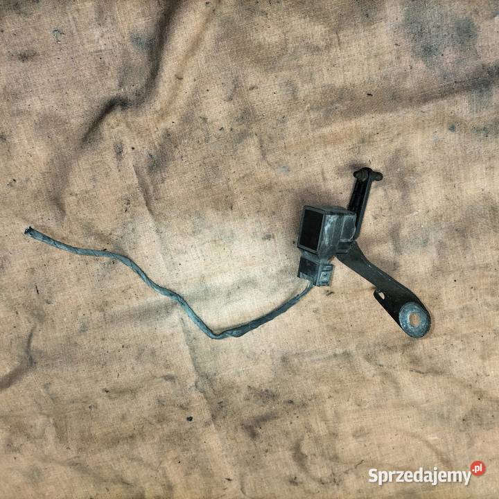 Czujnik poziomowania świateł BMW e46 e90 e93 E60 Czujniki Poręba