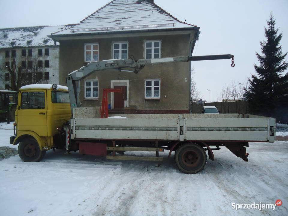 Samochód ciężarowy Mercedes 813 z HDS diesel Dźwigi samochodowe Koszalin